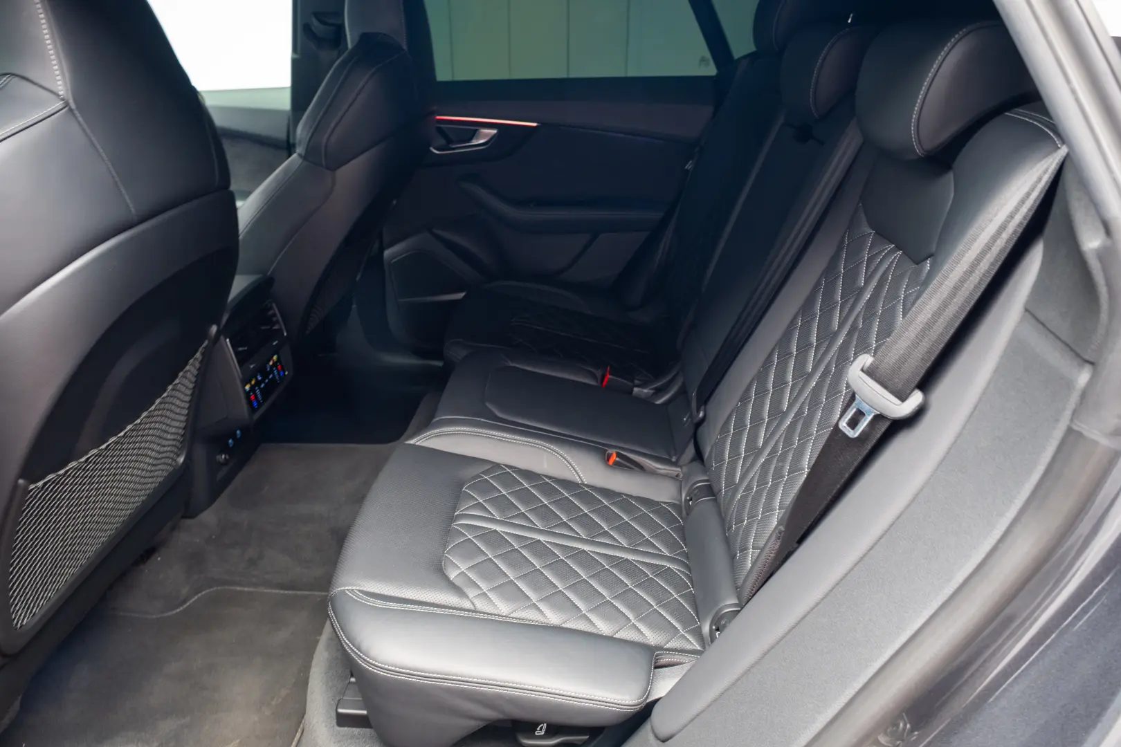 AUDI Q8 55 TFSI Quatrro S Line