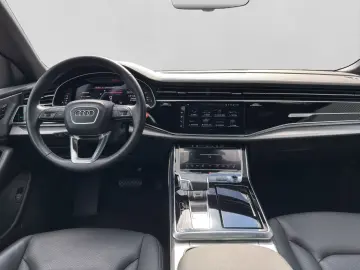 Q8 50 TDI