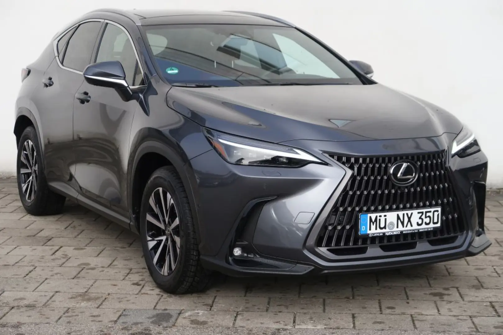 NX 350h Luxury Line