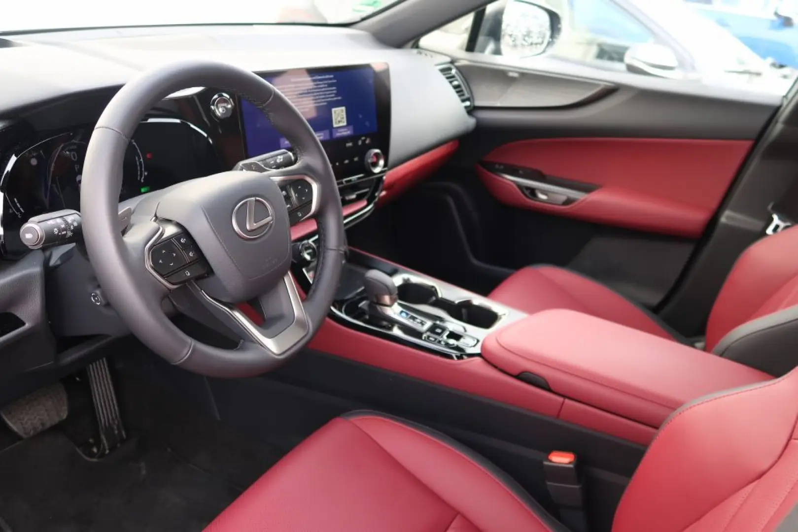 NX 350h Luxury Line