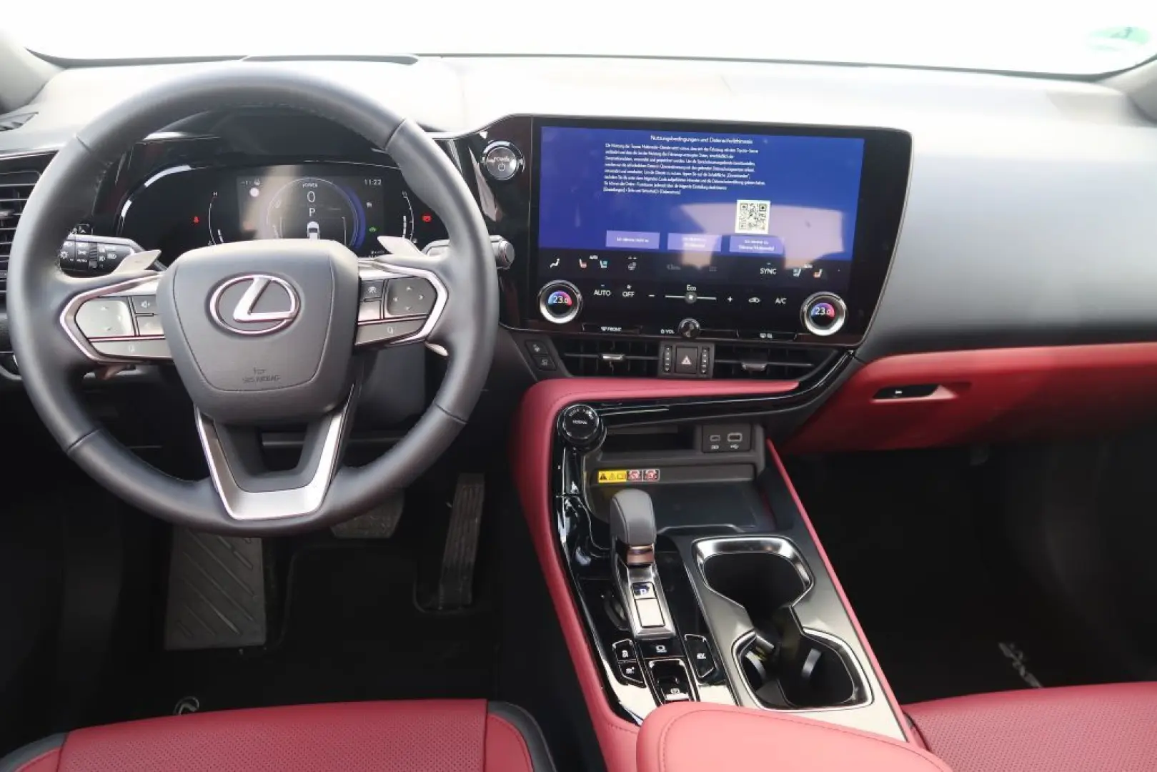NX 350h Luxury Line
