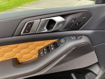BMW X5 M Competition (Navi AHK HUD H/K ACC Leder)