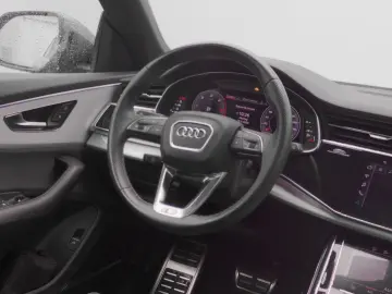 Q8 50 TDI