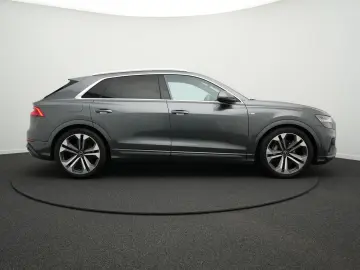 Q8 50 TDI