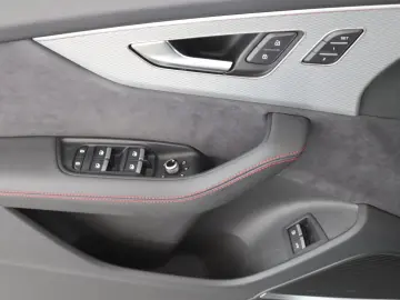 Audi Q7 55 TFSI e quattro tiptronic S line pano ventilatie