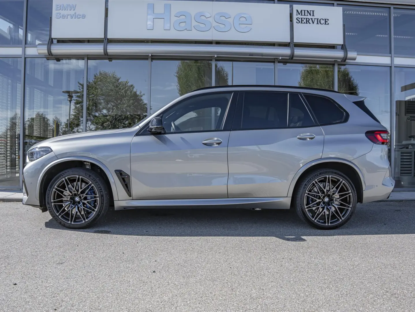 BMW X5 M Competition Massage LASER PANO 360° HUD AHK