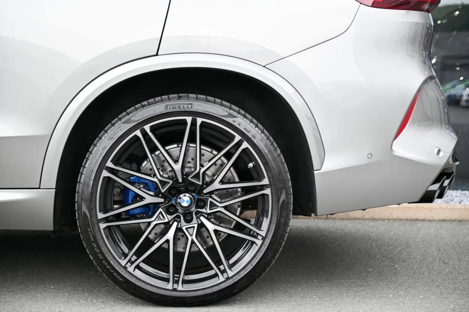 BMW X5 M Competition Pano* AHK* Carbon* 360° * 22