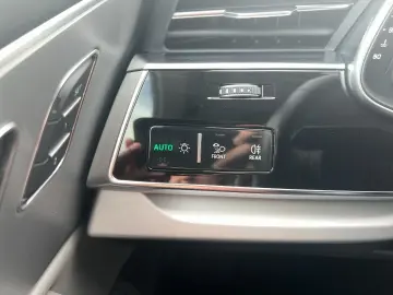 Q8 SUV 50 TDI