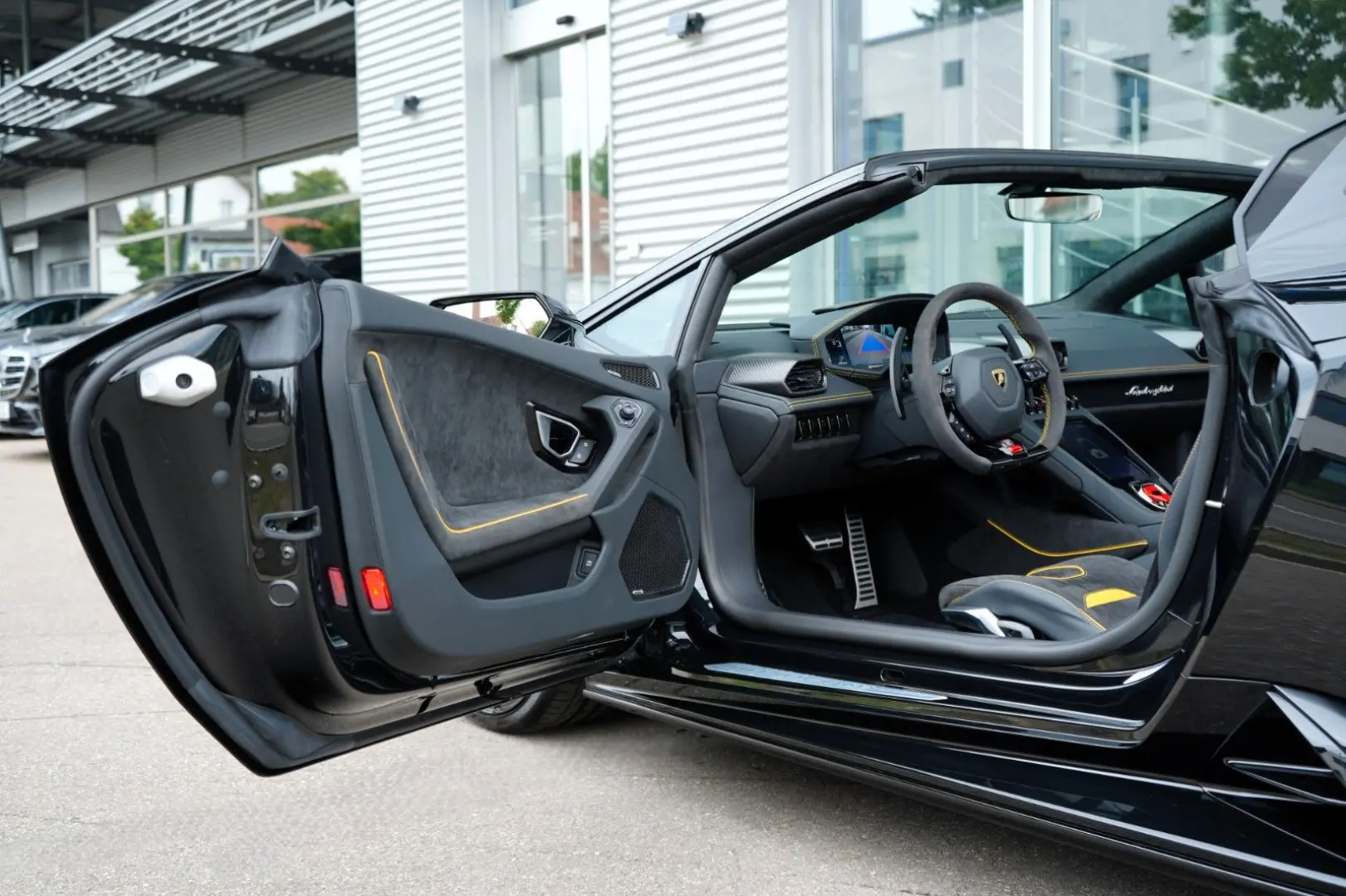 Huracán EVO Spyder 640-4/SENSONUM/SPORTSEATS/LFT
