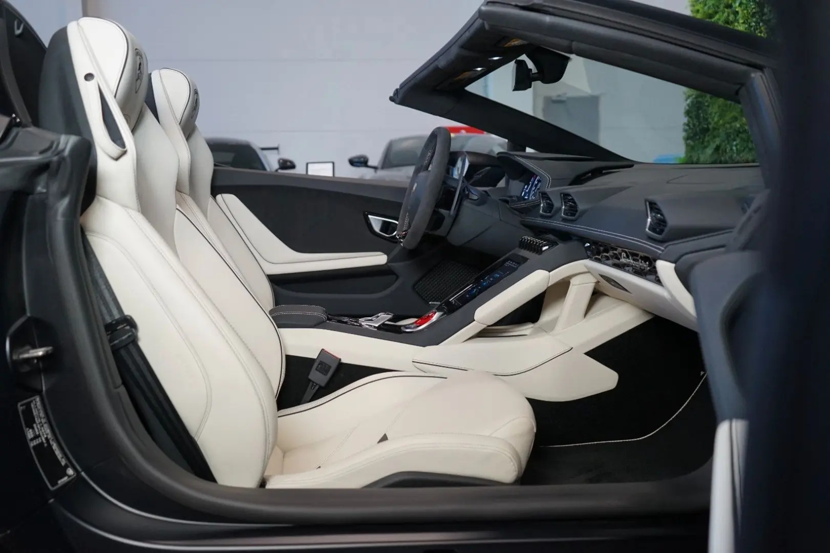 EVO SPYDER AWD*LIFT*WARRANTY*266.116€ NETTO