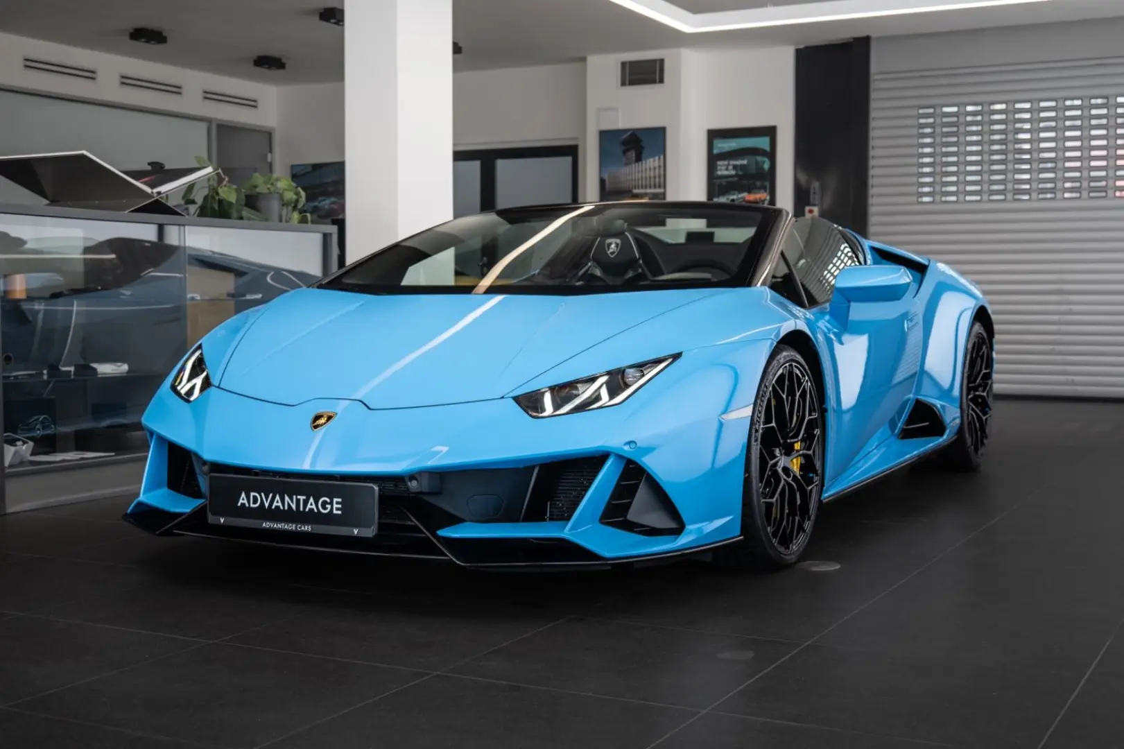 Huracán EVO Spyder/Blu Cepheus/LIFT/Sensonum