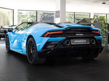 Huracán EVO Spyder/Blu Cepheus/LIFT/Sensonum