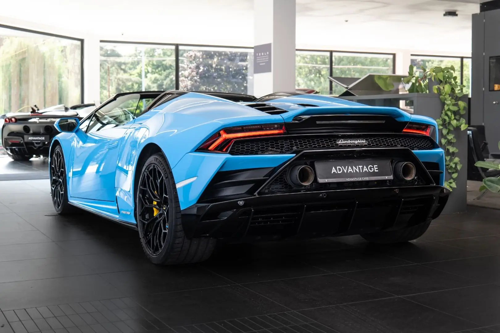 Huracán EVO Spyder/Blu Cepheus/LIFT/Sensonum