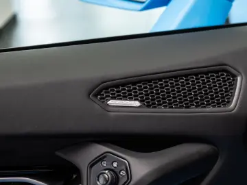 Huracán EVO Spyder/Blu Cepheus/LIFT/Sensonum