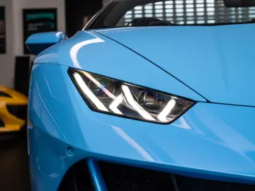 Huracán EVO Spyder/Blu Cepheus/LIFT/Sensonum