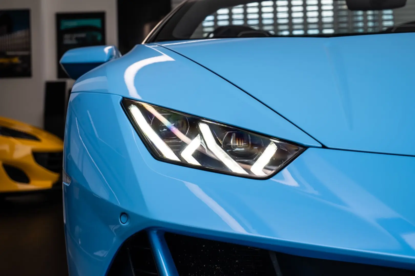 Huracán EVO Spyder/Blu Cepheus/LIFT/Sensonum