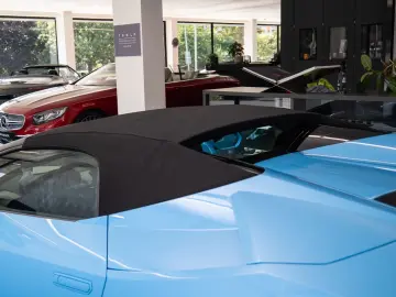 Huracán EVO Spyder/Blu Cepheus/LIFT/Sensonum