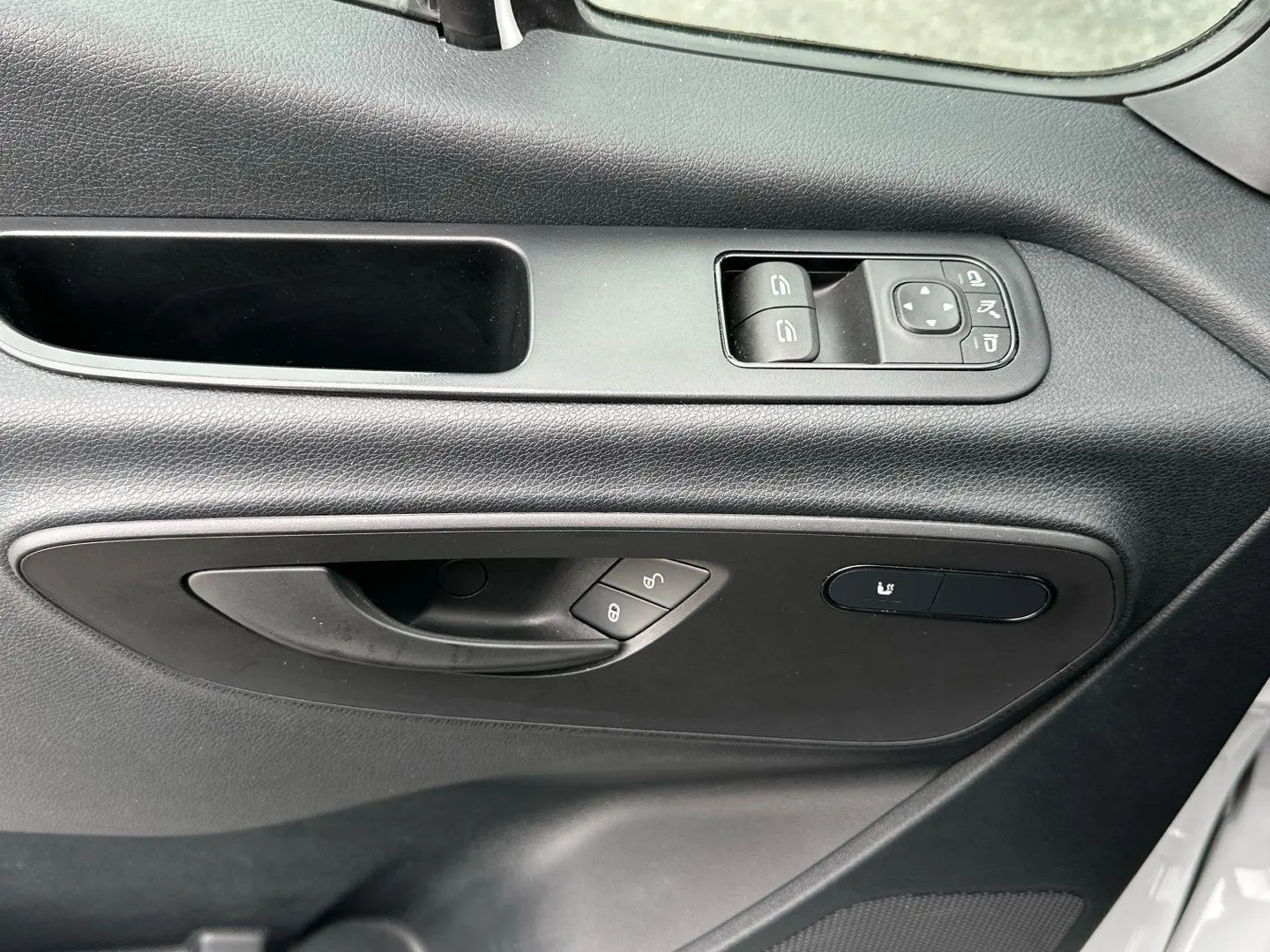 Sprinter 317 CDI KA L3H2 MBUX LED Kamera Navi 9G