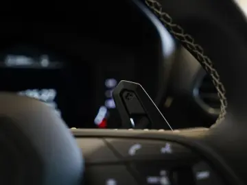Urus S *1.HD *23Zoll *Pano *Keramik *B&O *Carbon