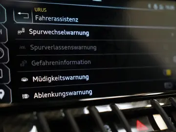 Urus S *1.HD *23Zoll *Pano *Keramik *B&O *Carbon