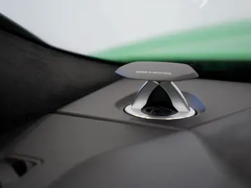 Urus S *1.HD *23Zoll *Pano *Keramik *B&O *Carbon