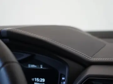 Urus S *1.HD *23Zoll *Pano *Keramik *B&O *Carbon