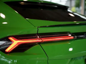 Urus S *1.HD *23Zoll *Pano *Keramik *B&O *Carbon