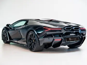 Revuelto 6.5 V12 HPEV