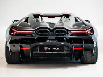 Revuelto 6.5 V12 HPEV