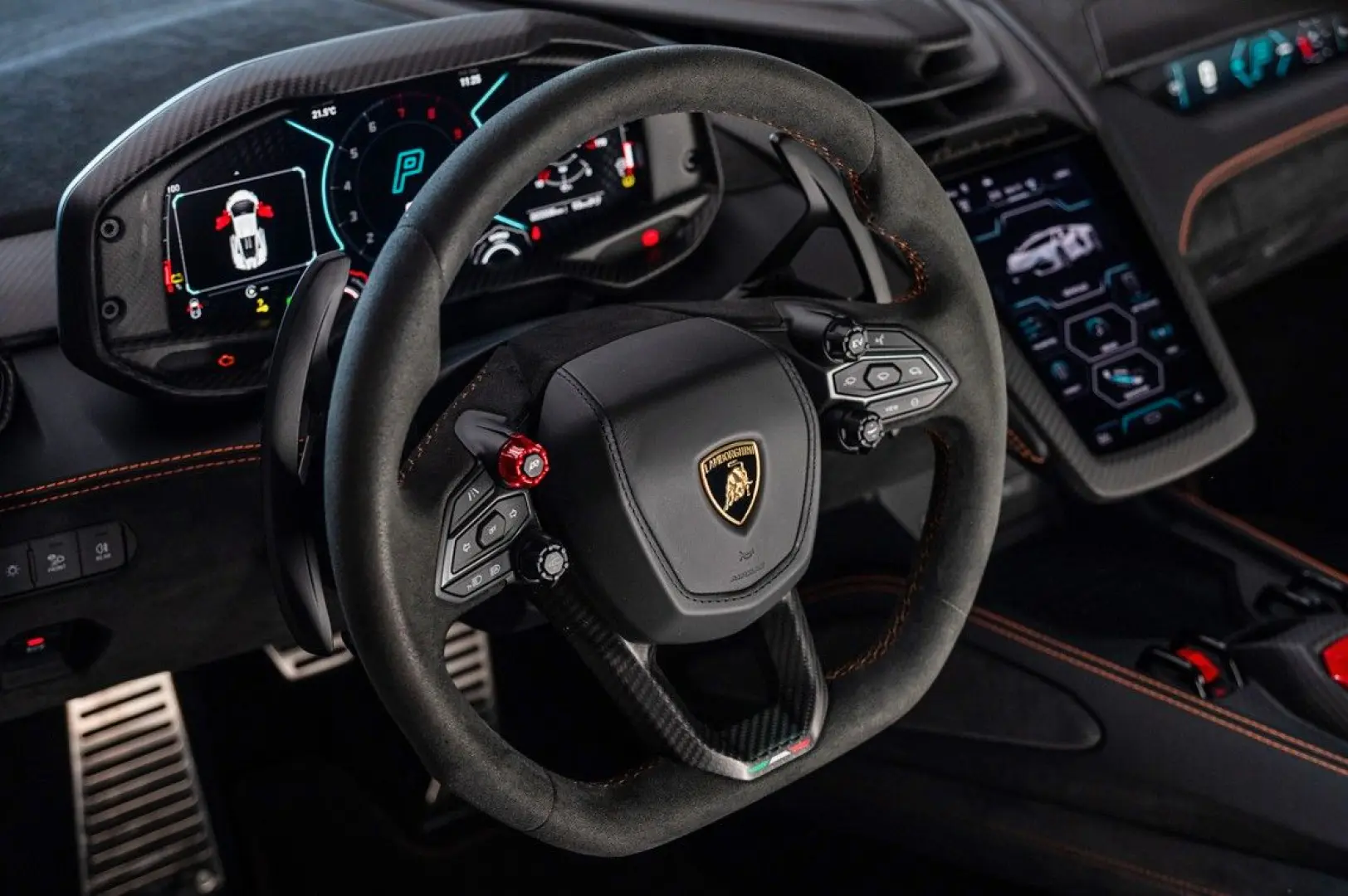Revuelto 6.5 V12 HPEV