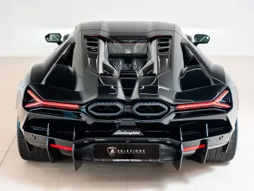 Revuelto 6.5 V12 HPEV