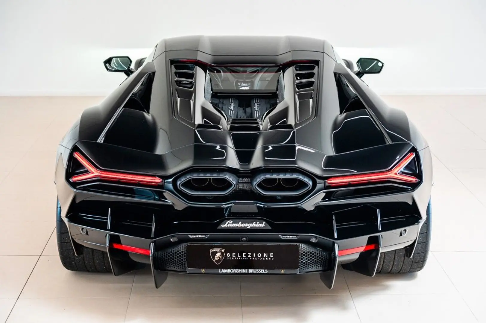 Revuelto 6.5 V12 HPEV