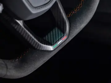 Revuelto 6.5 V12 HPEV