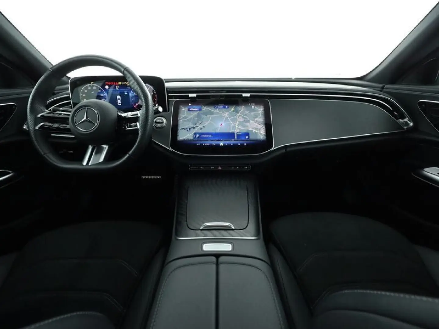 E 200 AMG NIGHT+LED+NAVI+KAMERA+TOTWINKELA.+DAB+