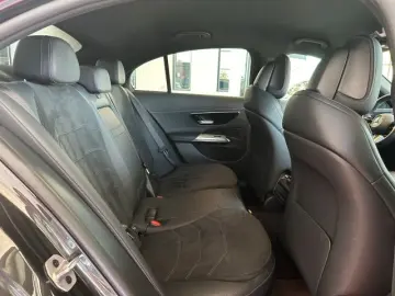 E 200 AMG KAMERA+DISTRONIC+KEYLESS+MBUX+NAVI+LED
