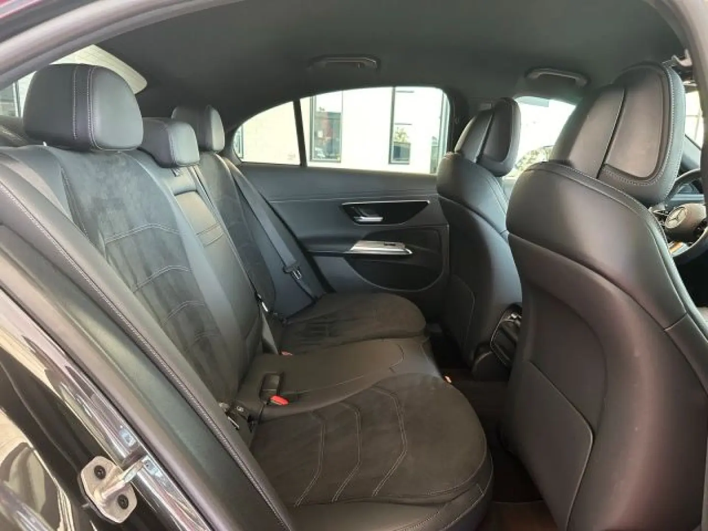 E 200 AMG KAMERA+DISTRONIC+KEYLESS+MBUX+NAVI+LED