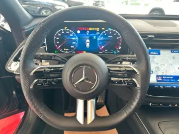 E 200 AMG KAMERA+DISTRONIC+KEYLESS+MBUX+NAVI+LED