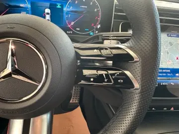 E 200 AMG KAMERA+DISTRONIC+KEYLESS+MBUX+NAVI+LED