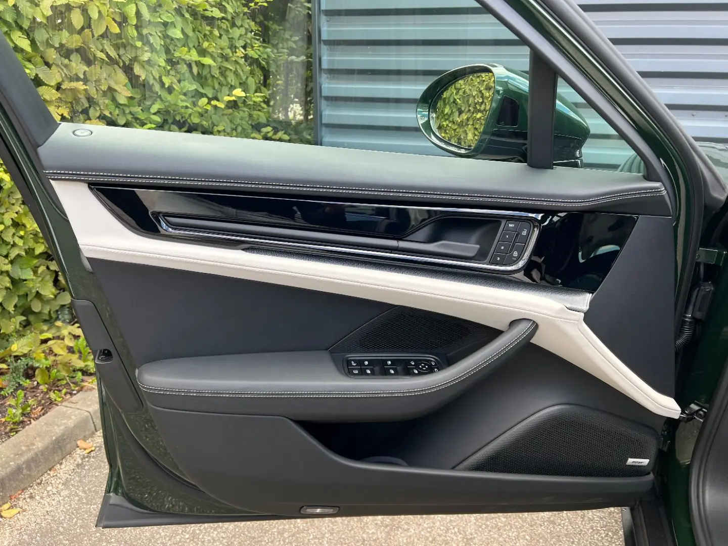Panamera 4 E-Hybrid | Hinterachslenkung | ACC