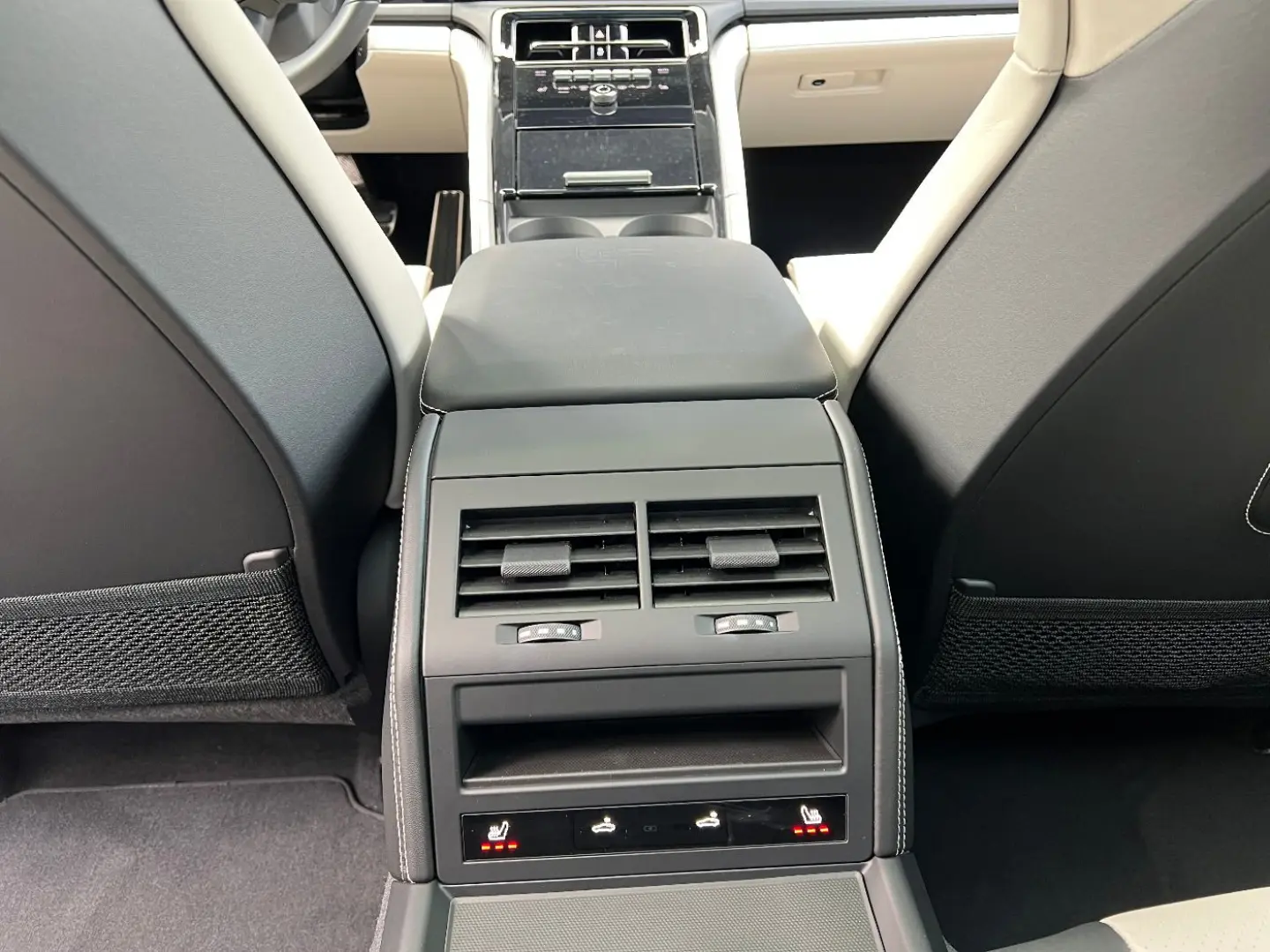 Panamera 4 E-Hybrid | Hinterachslenkung | ACC