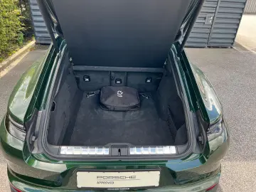 Panamera 4 E-Hybrid | Hinterachslenkung | ACC