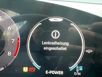 Panamera 4 E-Hybrid | Hinterachslenkung | ACC