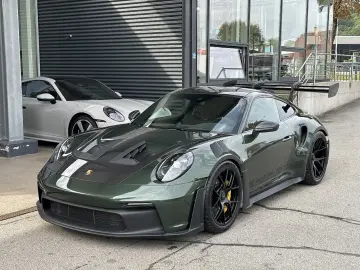 Porsche 911 GT3 RS Weissach Package