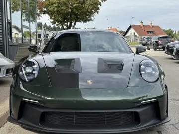 Porsche 911 GT3 RS Weissach Package
