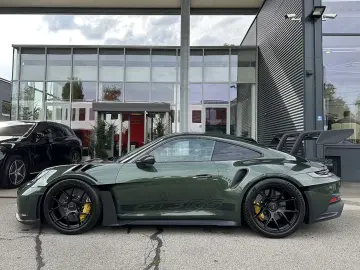 Porsche 911 GT3 RS Weissach Package