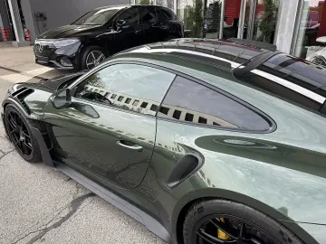 Porsche 911 GT3 RS Weissach Package