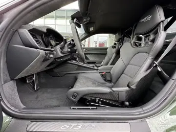Porsche 911 GT3 RS Weissach Package