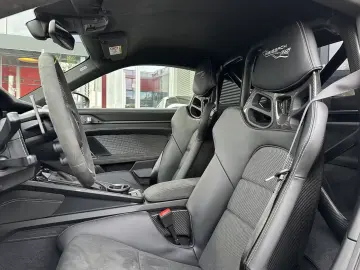 Porsche 911 GT3 RS Weissach Package