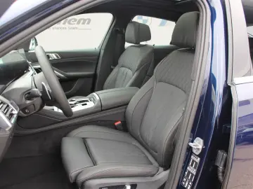 X6 M60i xDrive M Sport Pan-Glasdach Standh. AHK 