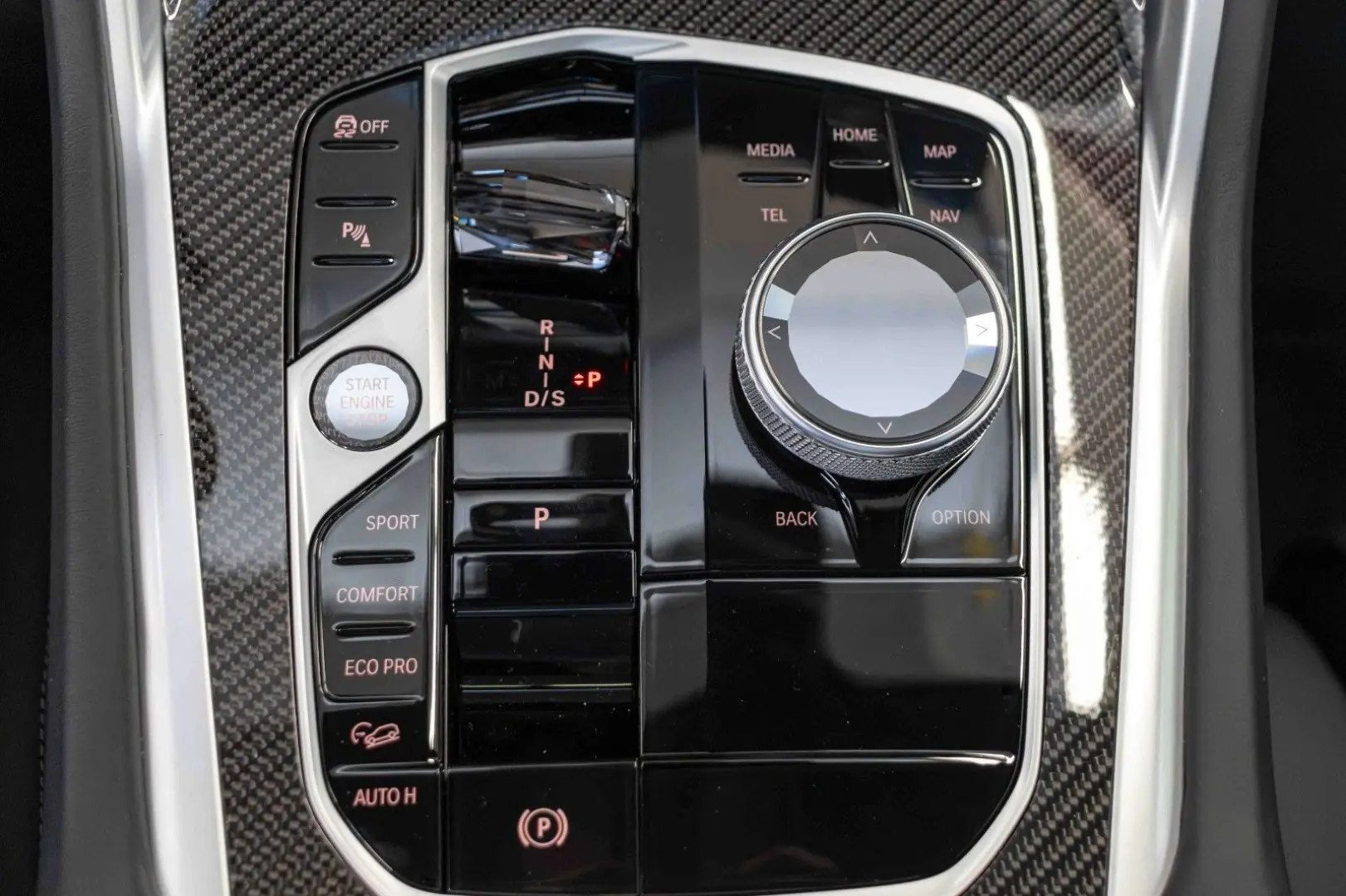 X6 M60i xDrive/BOWERS&WILKINS/CARBON/PANO/AHK